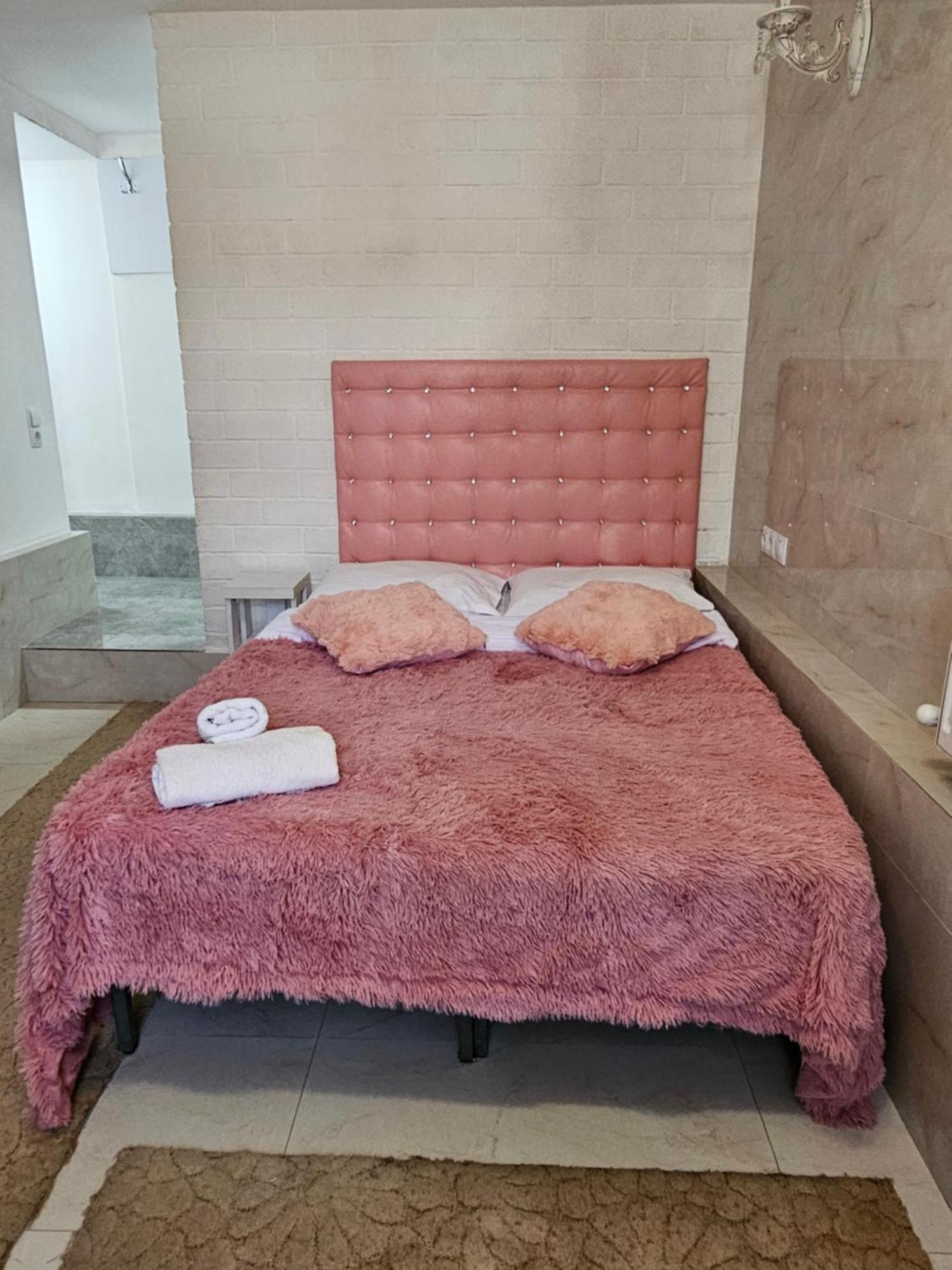 Rose Studio Кишинів Екстер'єр фото